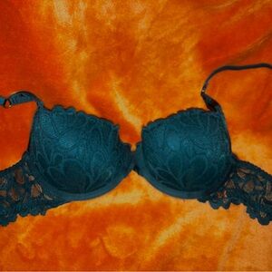 Savage X Fenty scalloped emerald green bra